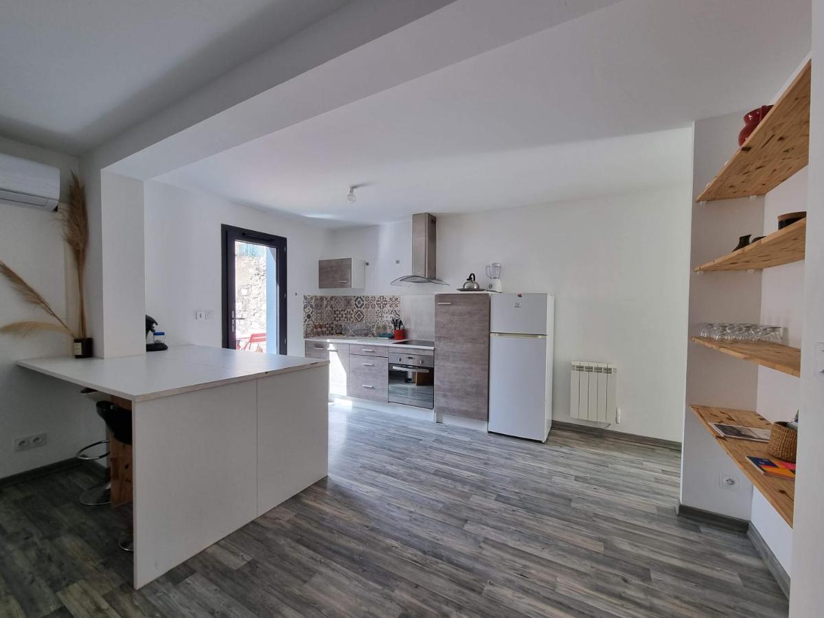 T2 Avec Terrasse 25M², Garage, Plein Centre-Ville Нарбон Екстериор снимка